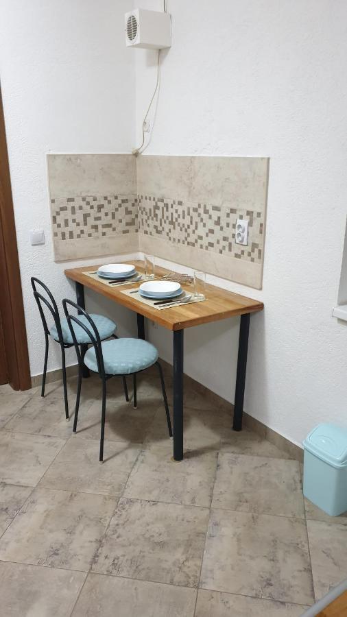 Apartments In City Center Kumanovo Esterno foto